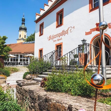 Schlossgasthof Roesch Blaibach Exterior foto
