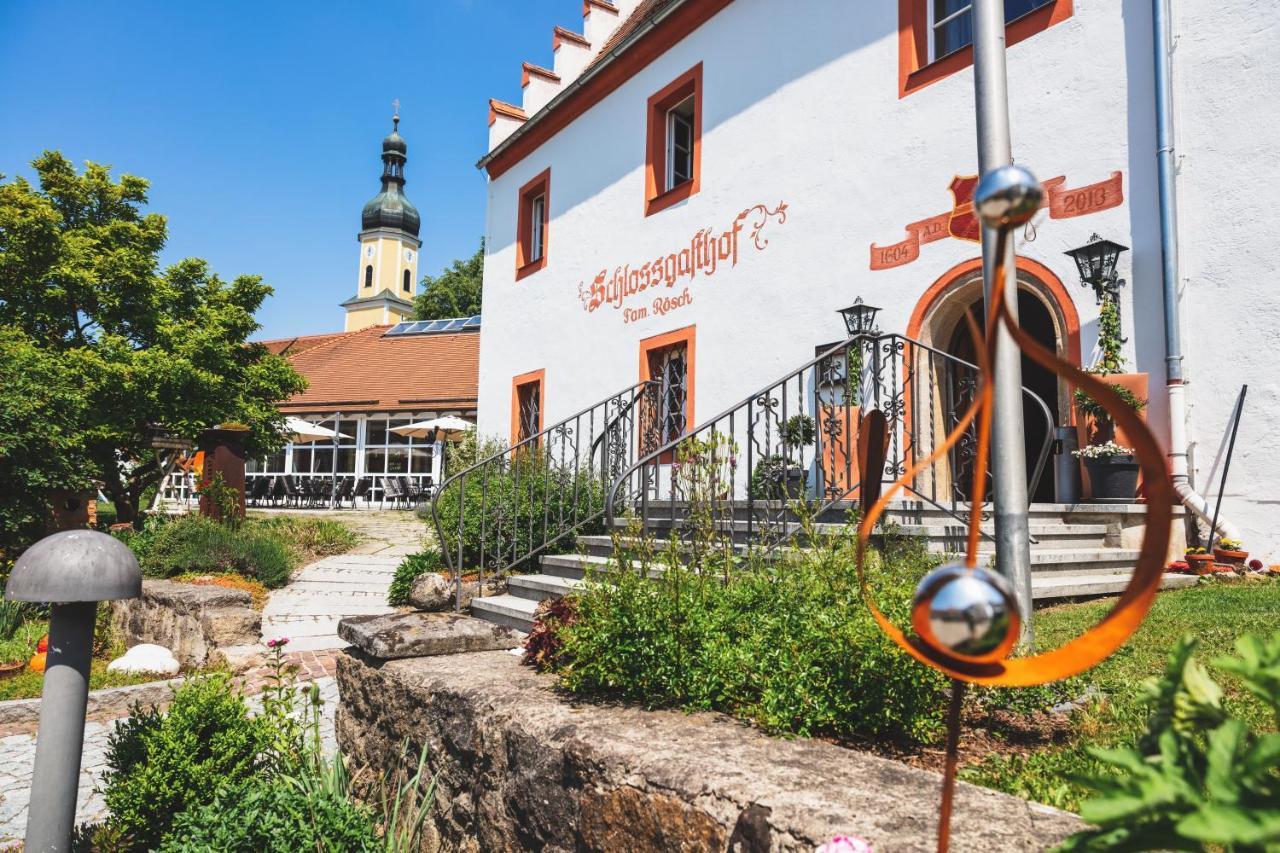 Schlossgasthof Roesch Blaibach Exterior foto