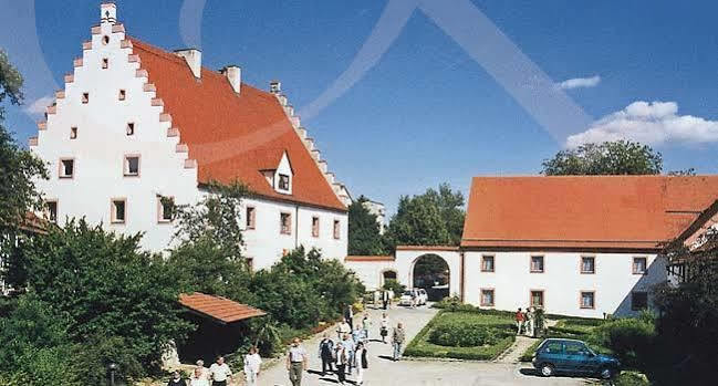 Schlossgasthof Roesch Blaibach Exterior foto